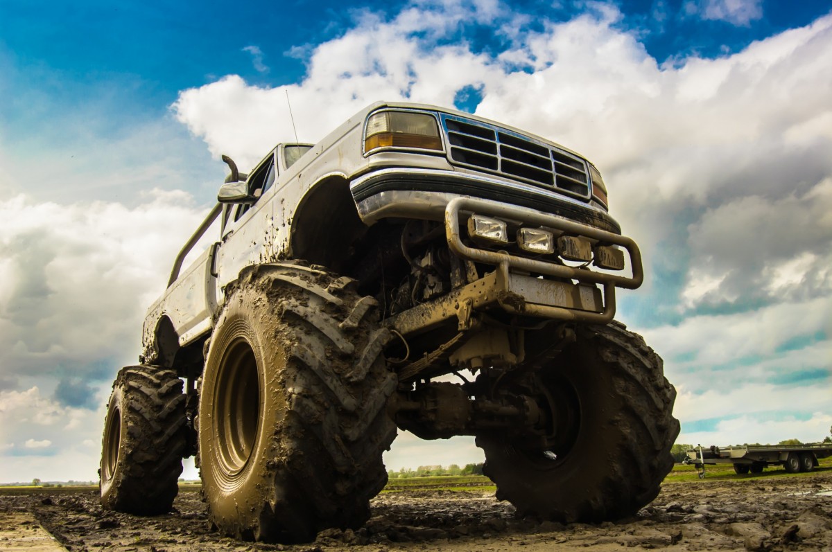 lifted truck with large wheels